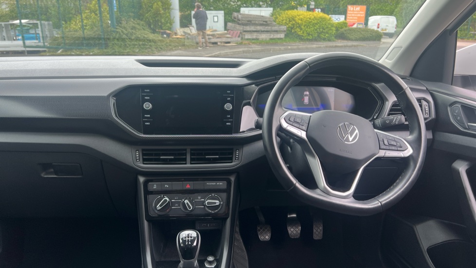 Volkswagen T-Cross 1.0 TSI SE 5dr Petrol Estate - Image 10