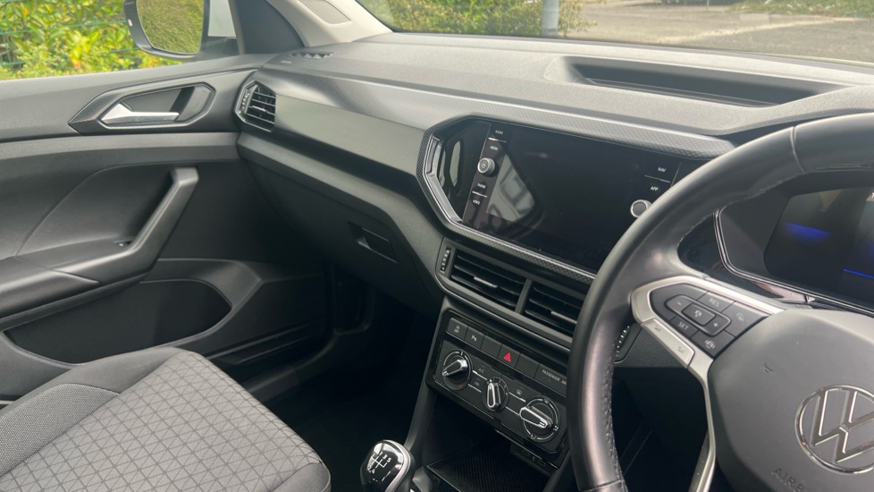 Volkswagen T-Cross 1.0 TSI SE 5dr Petrol Estate - Image 14