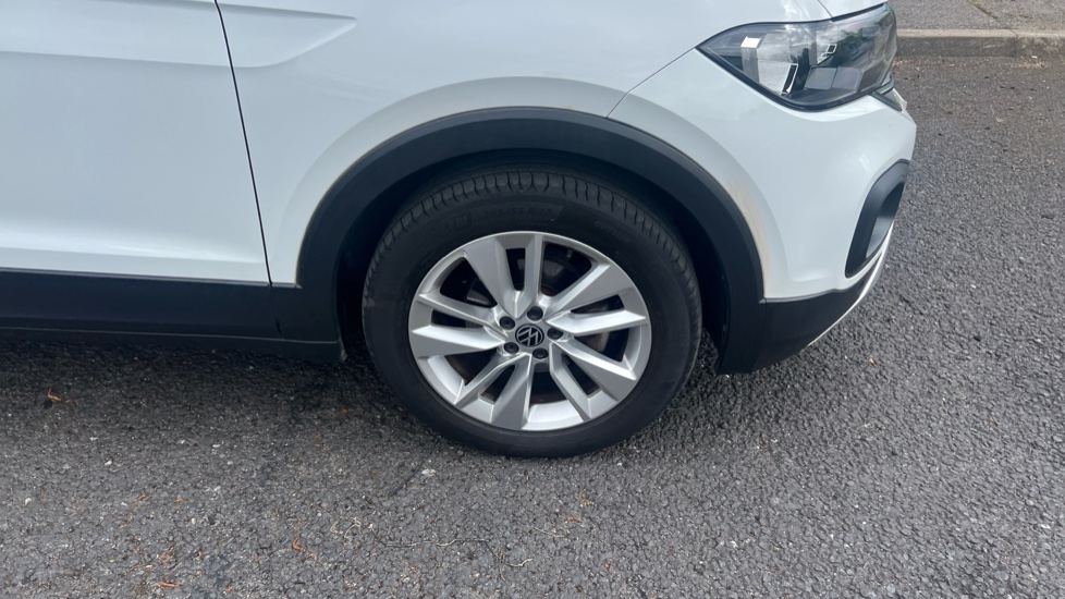 Volkswagen T-Cross 1.0 TSI SE 5dr Petrol Estate - Image 29