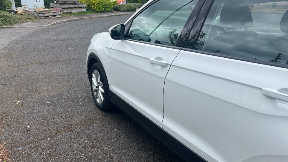 Volkswagen T-Cross 1.0 TSI SE 5dr Petrol Estate - Image 39