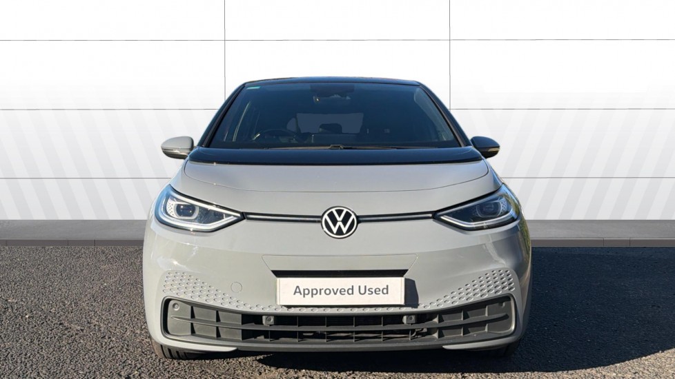 Volkswagen ID.3 150kW Family Pro Performance 58kWh 5dr Auto Electric Hatchback - Image 3