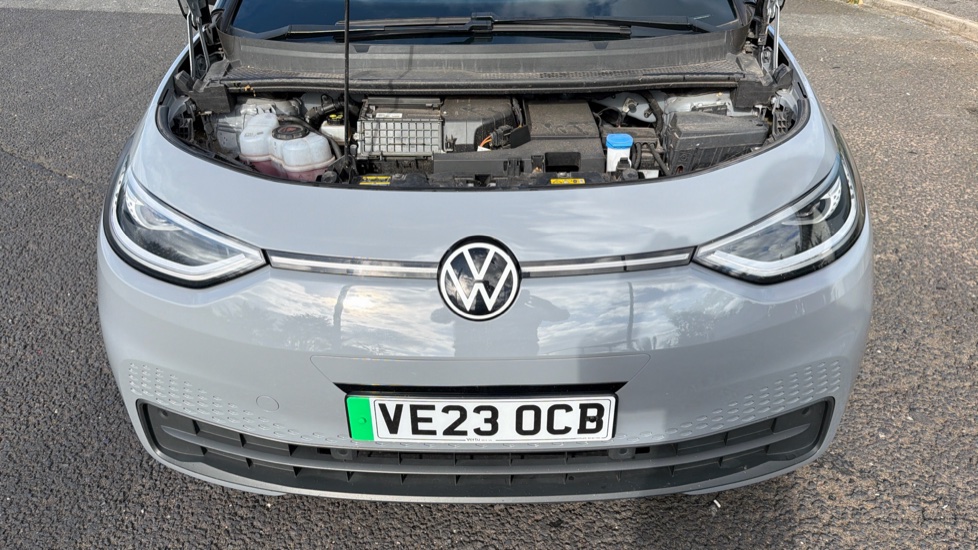 Volkswagen ID.3 150kW Family Pro Performance 58kWh 5dr Auto Electric Hatchback - Image 8