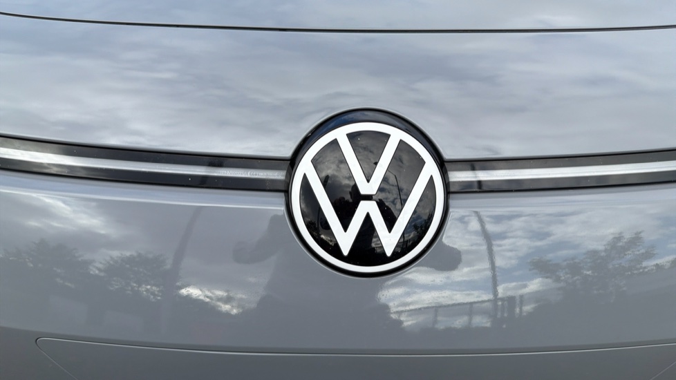 Volkswagen ID.3 150kW Family Pro Performance 58kWh 5dr Auto Electric Hatchback - Image 22