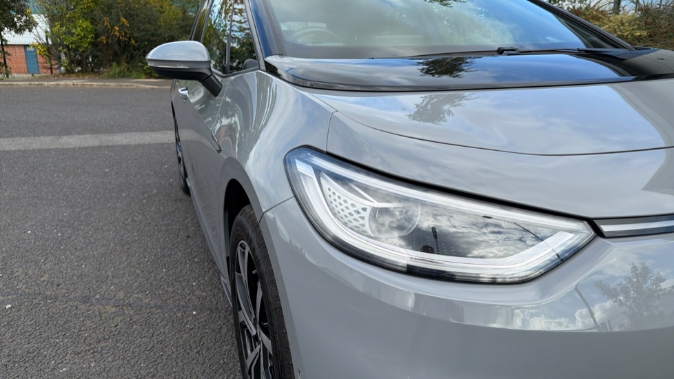 Volkswagen ID.3 150kW Family Pro Performance 58kWh 5dr Auto Electric Hatchback - Image 23
