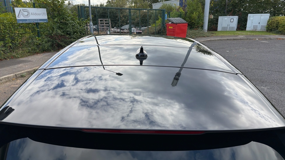 Volkswagen ID.3 150kW Family Pro Performance 58kWh 5dr Auto Electric Hatchback - Image 26