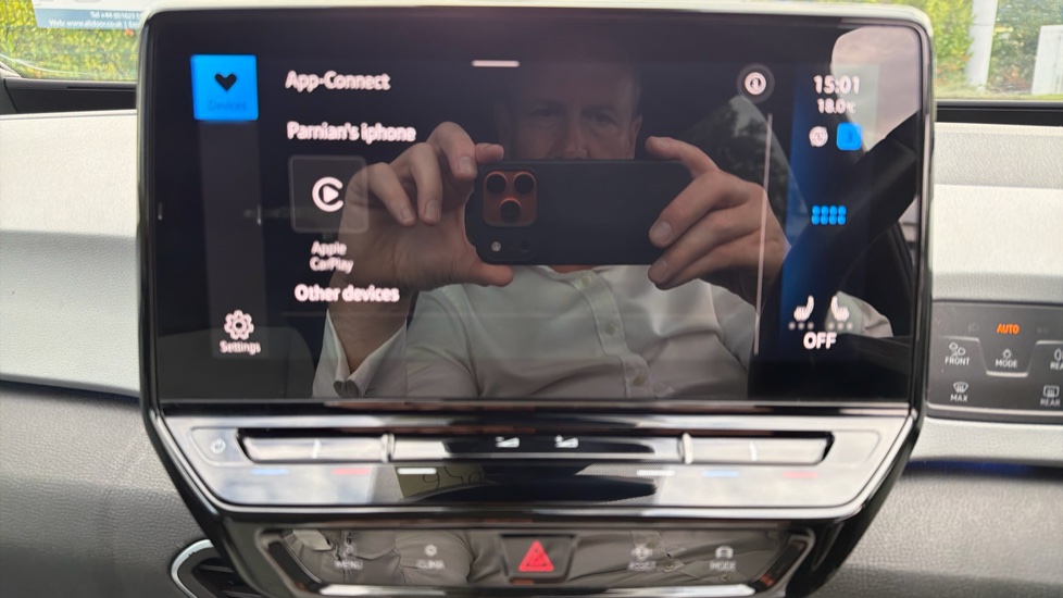 Volkswagen ID.3 150kW Family Pro Performance 58kWh 5dr Auto Electric Hatchback - Image 34