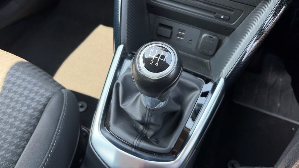Mazda 2 1.5 SE-L Nav+ 5dr Petrol Hatchback - Image 13