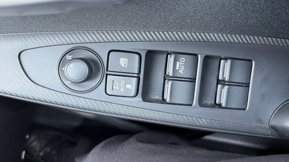 Mazda 2 1.5 SE-L Nav+ 5dr Petrol Hatchback - Image 26