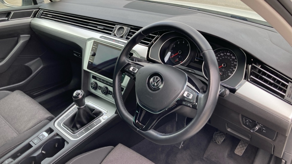 Volkswagen Passat 1.4 TSI 150 SE Business 5dr Petrol Estate - Image 11