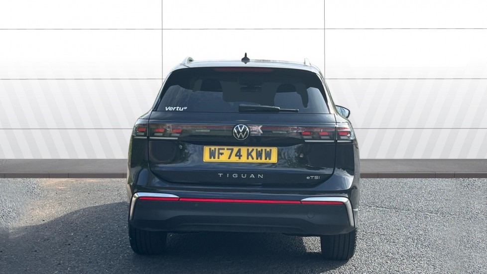 Volkswagen Tiguan 1.5 eTSI 150 Elegance 5dr DSG Petrol Estate - Image 6