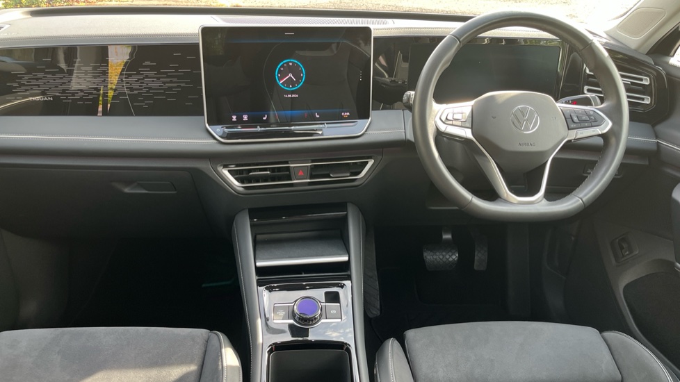 Volkswagen Tiguan 1.5 eTSI 150 Elegance 5dr DSG Petrol Estate - Image 10