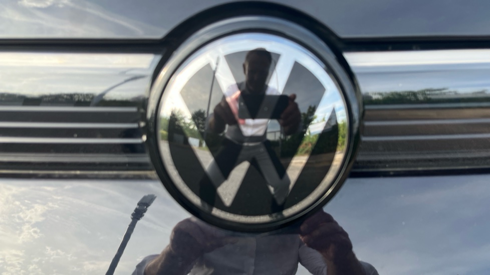 Volkswagen Tiguan 1.5 eTSI 150 Elegance 5dr DSG Petrol Estate - Image 42