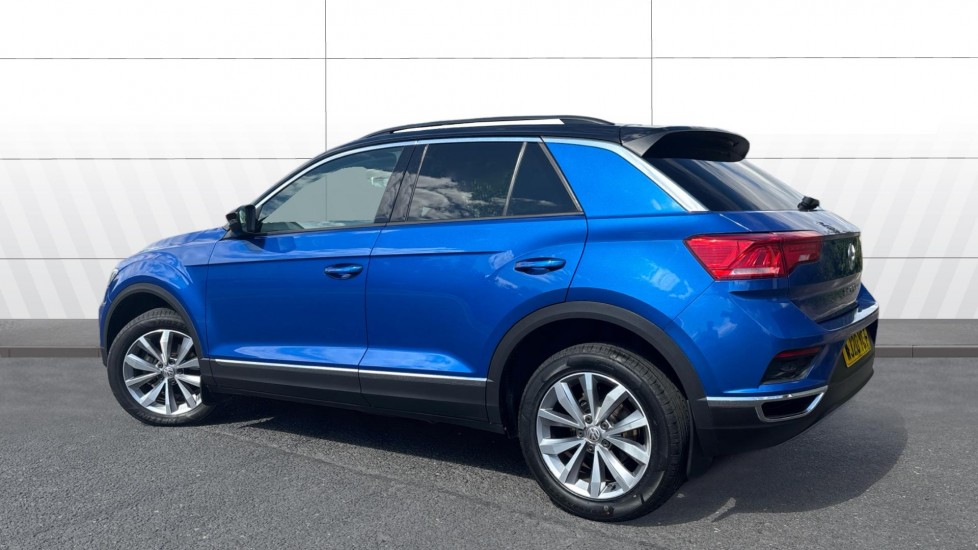 Volkswagen T-Roc 1.6 TDI Design 5dr Diesel Hatchback - Image 2