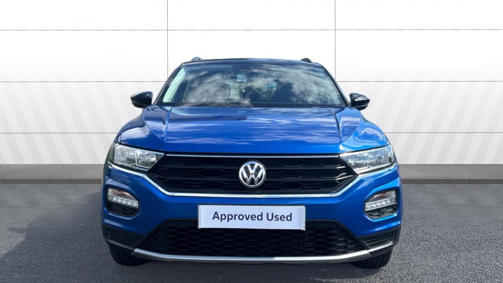 Volkswagen T-Roc 1.6 TDI Design 5dr Diesel Hatchback - Image 3
