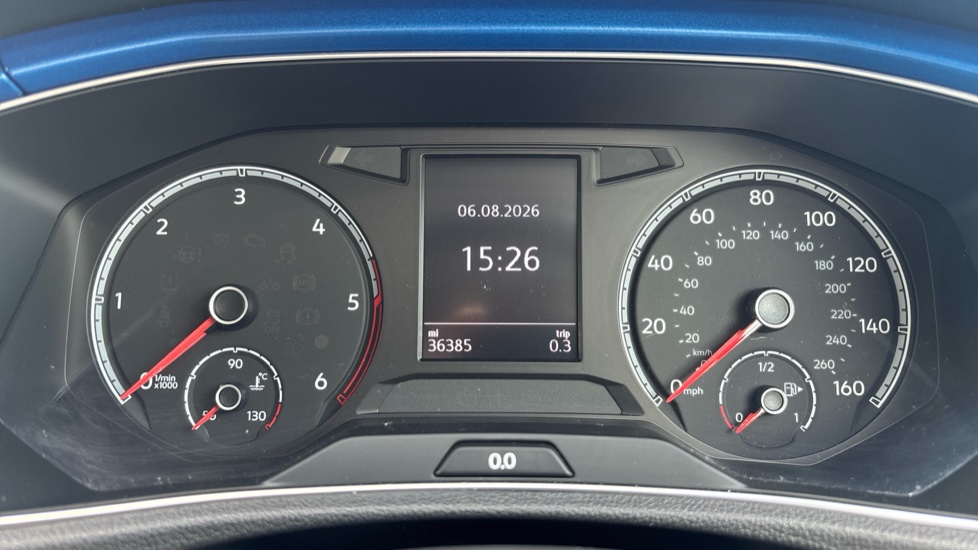 Volkswagen T-Roc 1.6 TDI Design 5dr Diesel Hatchback - Image 18
