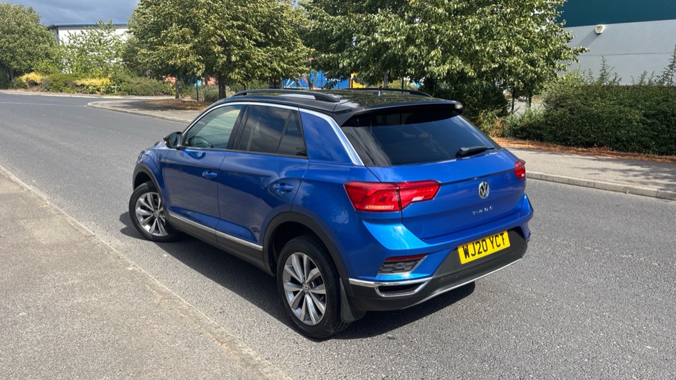 Volkswagen T-Roc 1.6 TDI Design 5dr Diesel Hatchback - Image 22