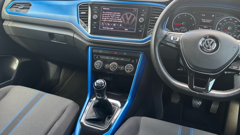 Volkswagen T-Roc 1.6 TDI Design 5dr Diesel Hatchback - Image 27