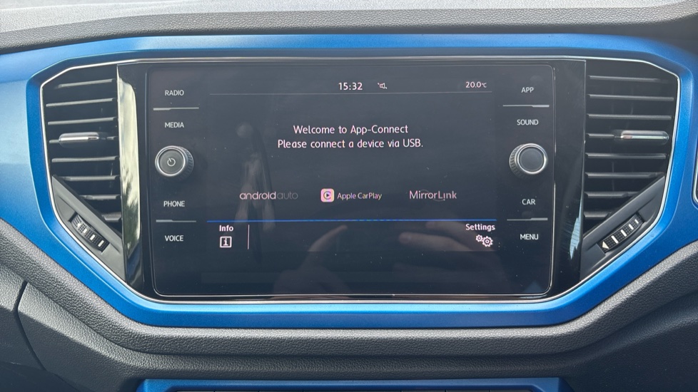 Volkswagen T-Roc 1.6 TDI Design 5dr Diesel Hatchback - Image 44