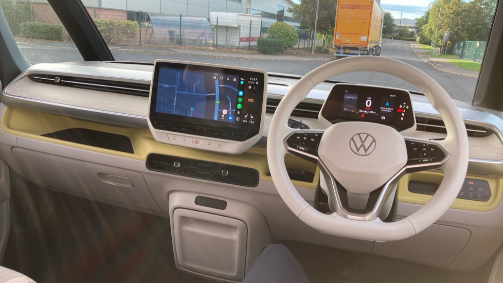 Volkswagen ID. Buzz 150kW Style Pro 77kWh 5dr Auto Electric Estate - Image 49