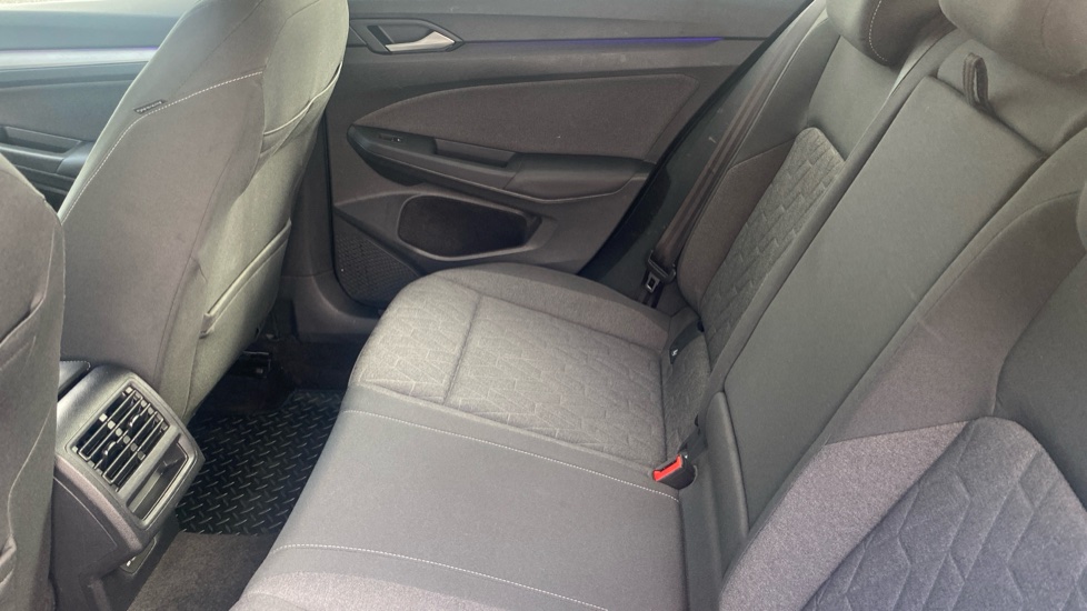 Volkswagen Golf 1.5 TSI Match 5dr Petrol Hatchback - Image 16