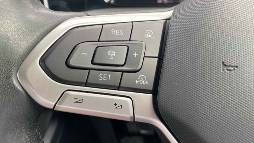 Volkswagen Golf 1.5 TSI Match 5dr Petrol Hatchback - Image 47