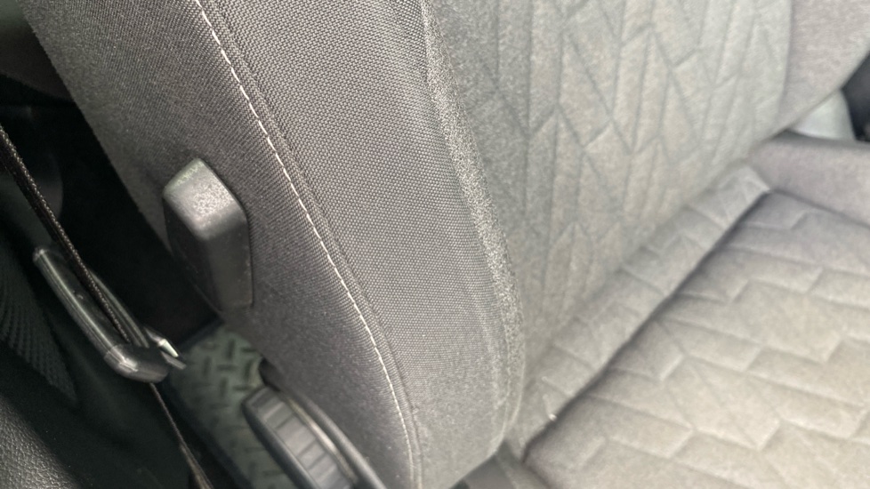 Volkswagen Golf 1.5 TSI Match 5dr Petrol Hatchback - Image 64