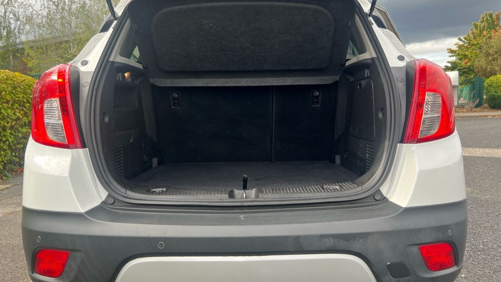 Vauxhall Mokka 1.6i SE 5dr Petrol Hatchback - Image 4