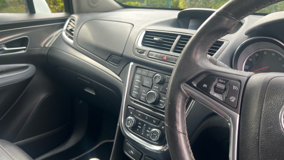 Vauxhall Mokka 1.6i SE 5dr Petrol Hatchback - Image 14