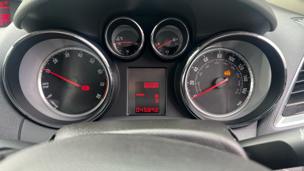 Vauxhall Mokka 1.6i SE 5dr Petrol Hatchback - Image 24