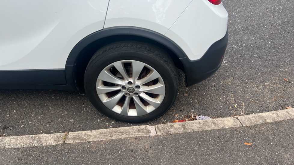 Vauxhall Mokka 1.6i SE 5dr Petrol Hatchback - Image 40