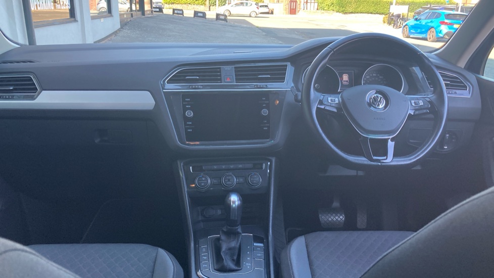 Volkswagen Tiguan 2.0 TDi 150 Match 5dr DSG Diesel Estate - Image 10