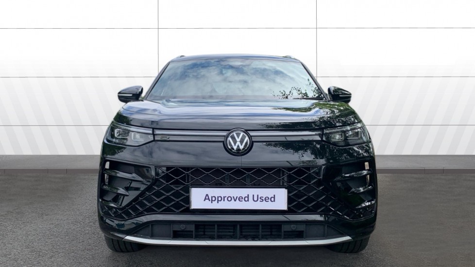 Volkswagen Tayron 2.0 TDI R-Line 5dr DSG7 [7 Seat] Diesel Estate - Image 3