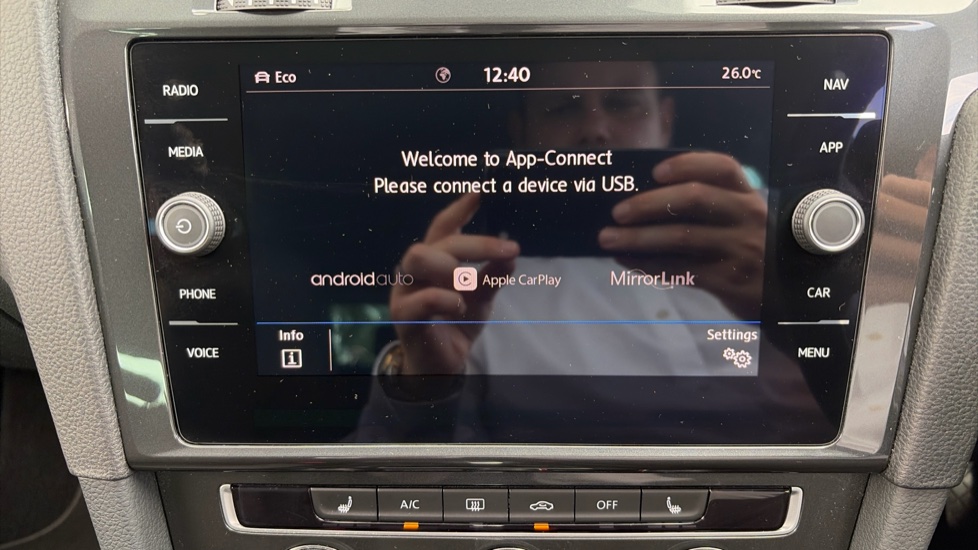 Volkswagen Golf 1.5 TSI EVO 150 Match 5dr DSG Petrol Hatchback - Image 33