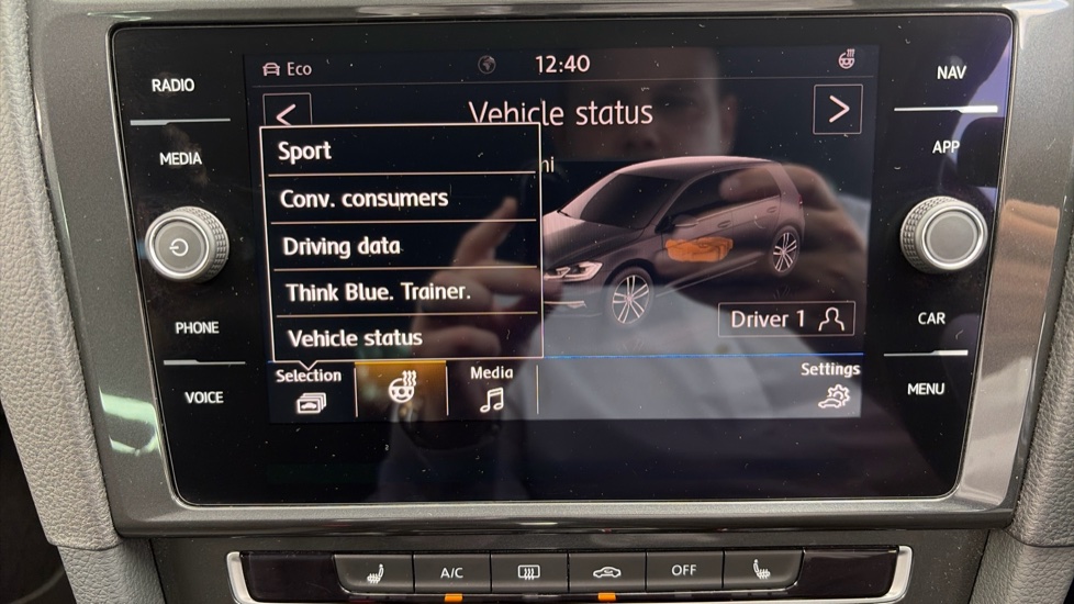 Volkswagen Golf 1.5 TSI EVO 150 Match 5dr DSG Petrol Hatchback - Image 35