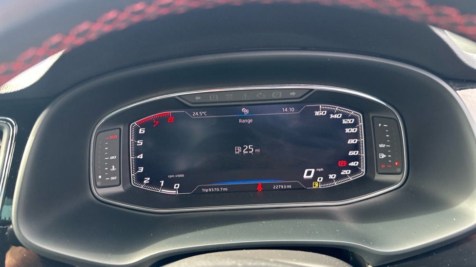 SEAT Leon 1.5 TSI EVO 150 FR Black Edition [EZ] 5dr Petrol Hatchback - Image 18