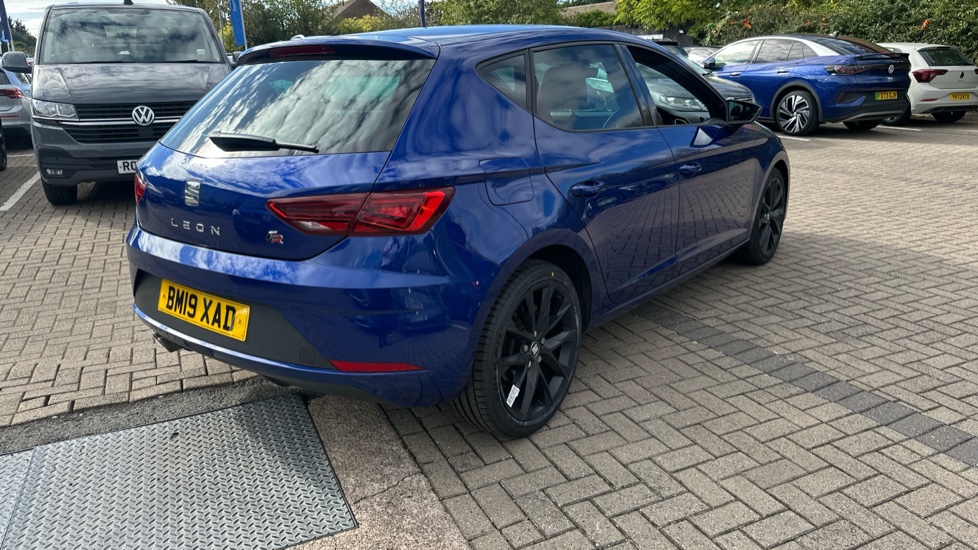 SEAT Leon 1.5 TSI EVO 150 FR Black Edition [EZ] 5dr Petrol Hatchback - Image 32