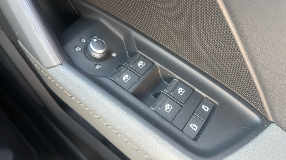 Audi A3 35 TFSI S Line 5dr Petrol Hatchback - Image 37