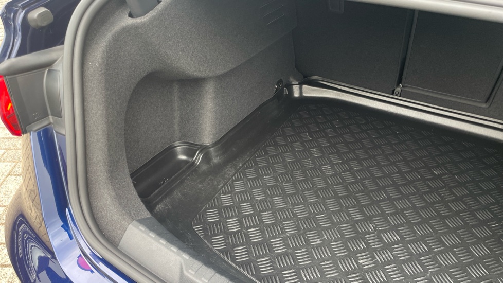 Audi A3 35 TFSI S Line 4dr Petrol Saloon - Image 21