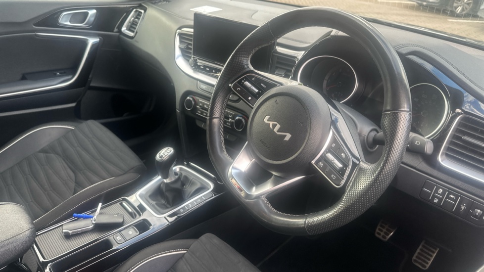 Kia Pro Ceed 1.5T GDi ISG GT-Line 5dr Petrol Estate - Image 11
