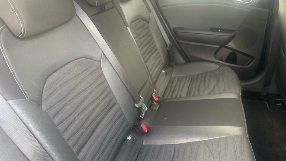 Kia Pro Ceed 1.5T GDi ISG GT-Line 5dr Petrol Estate - Image 15