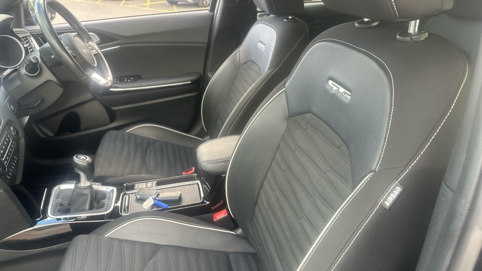 Kia Pro Ceed 1.5T GDi ISG GT-Line 5dr Petrol Estate - Image 22