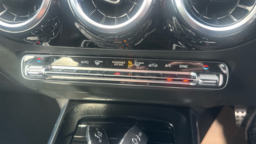 Mercedes-Benz GLA 200 AMG Line Executive 5dr Auto Petrol Hatchback - Image 38