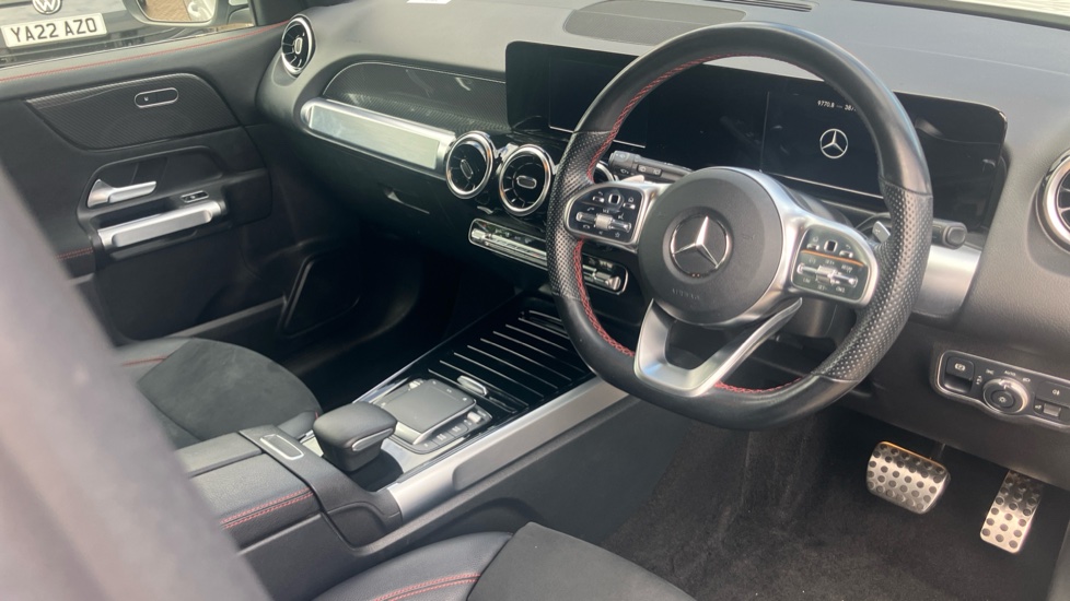 Mercedes-Benz GLB 200 AMG Line 5dr 7G-Tronic Petrol Estate - Image 11