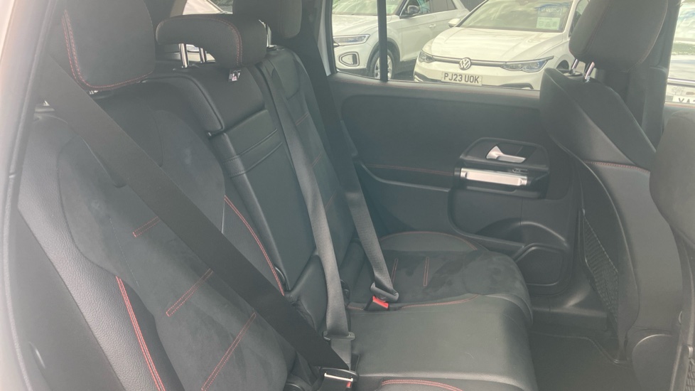Mercedes-Benz GLB 200 AMG Line 5dr 7G-Tronic Petrol Estate - Image 16