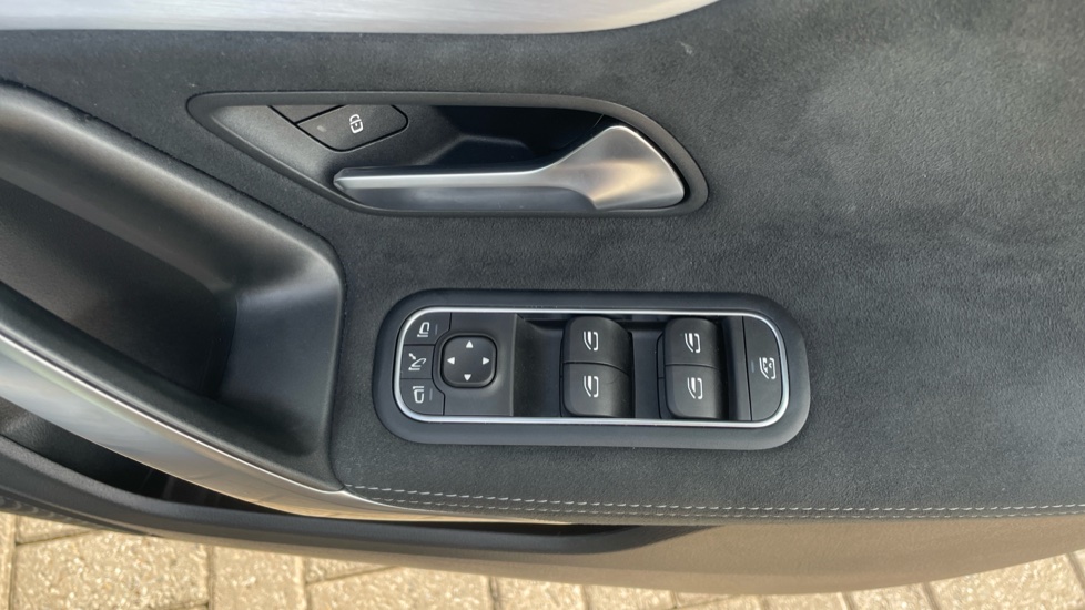 Mercedes-Benz A-Class A180 AMG Line Executive Edition 5dr Auto Petrol Hatchback - Image 31