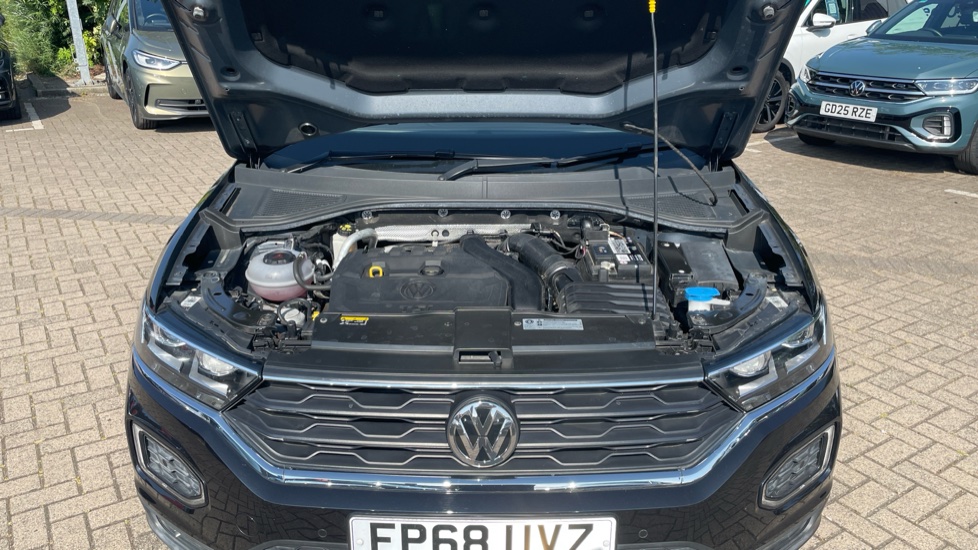 Volkswagen T-Roc 1.5 TSI EVO SEL 5dr Petrol Hatchback - Image 8