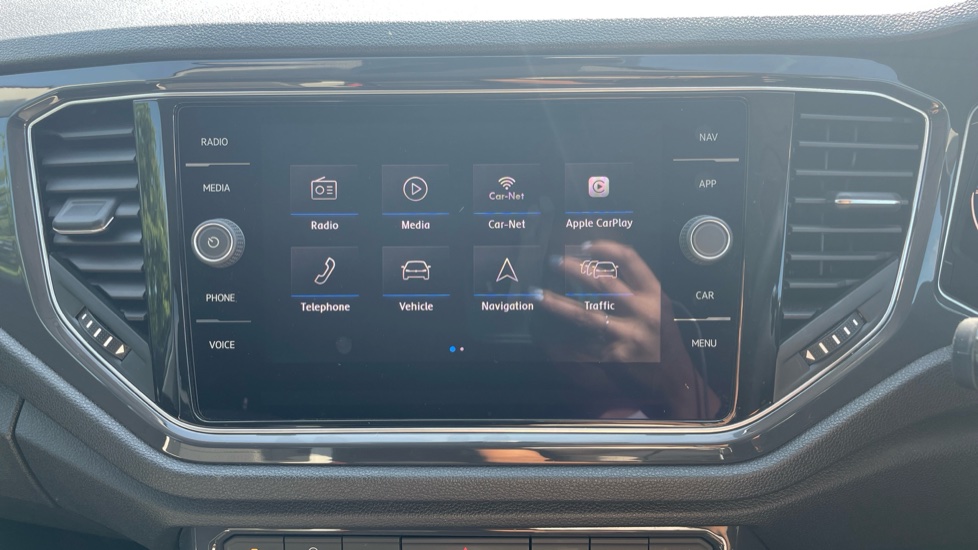 Volkswagen T-Roc 1.5 TSI EVO SEL 5dr Petrol Hatchback - Image 33