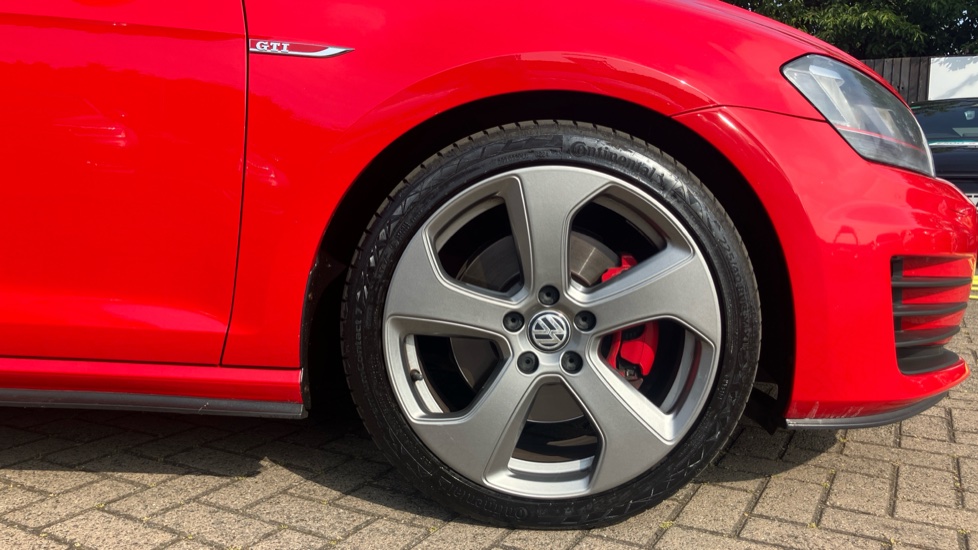 Volkswagen Golf 2.0 TSI GTI 5dr DSG Petrol Hatchback - Image 7