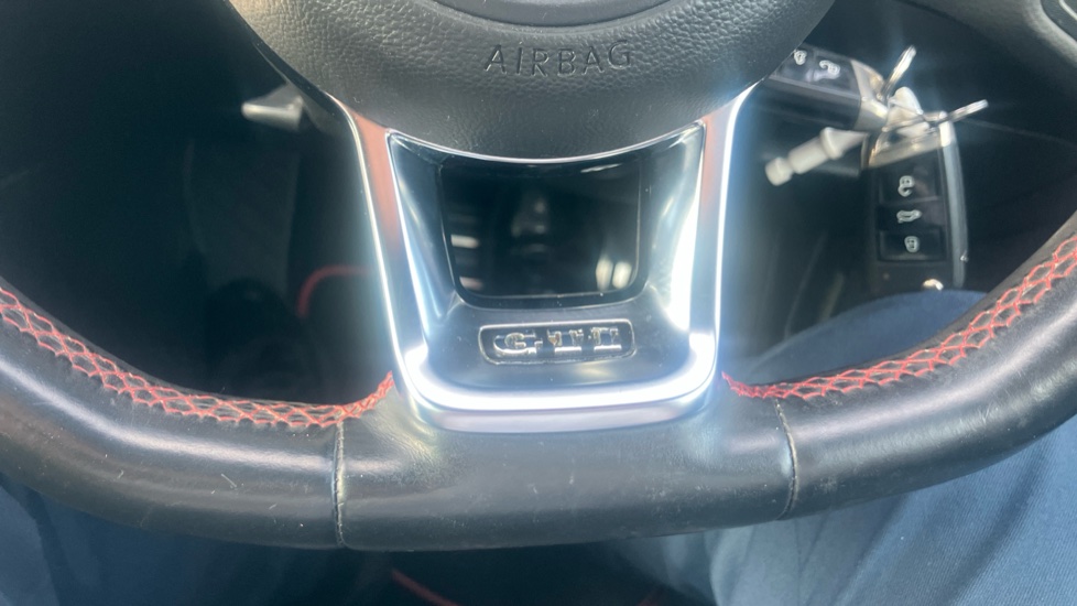 Volkswagen Golf 2.0 TSI GTI 5dr DSG Petrol Hatchback - Image 33