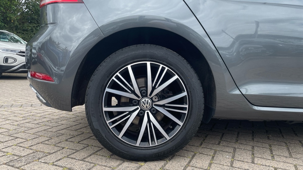 Volkswagen Golf 1.4 TSI SE 5dr DSG Petrol Hatchback - Image 7